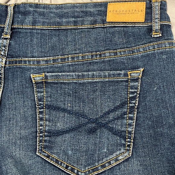 Near new denim shorts - Picture 3 of 5